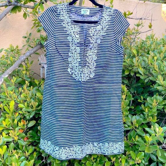 HiHo Blue & White Striped Linen Dress w/Embroidered Details. Size XS. EUC! - Picture 1 of 5